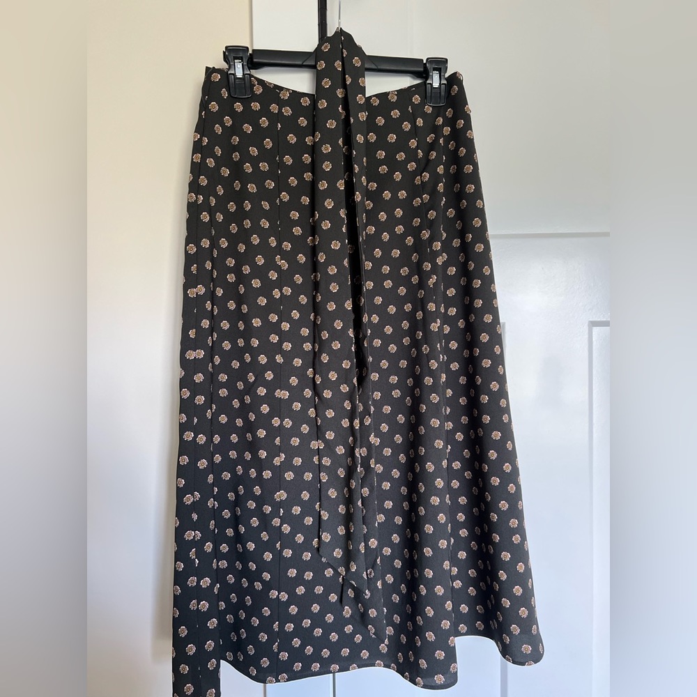 LOFT green tie-waist midi skirt size 0
